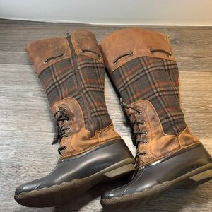 Sperry Brown and Plaid Lace Up Boots